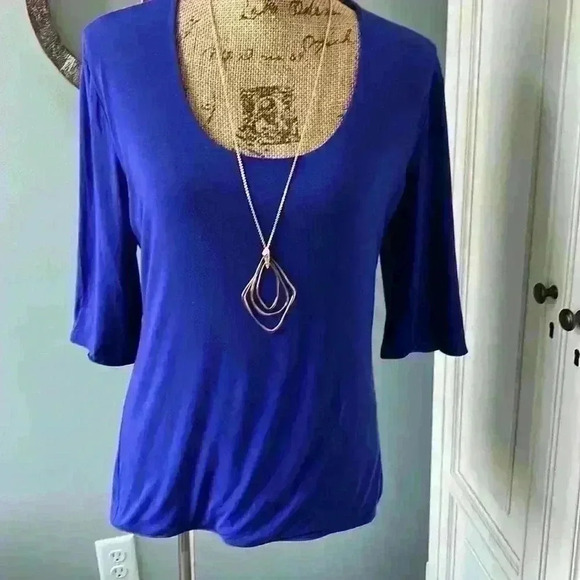 Armani Collezioni Top . Purple size 12 - Picture 1 of 6